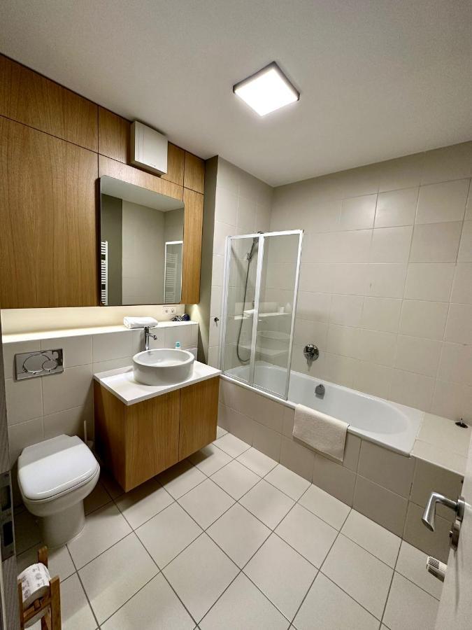 בודפשט Paulay Free Parking Luxury Design Apartman With Terazze מראה חיצוני תמונה