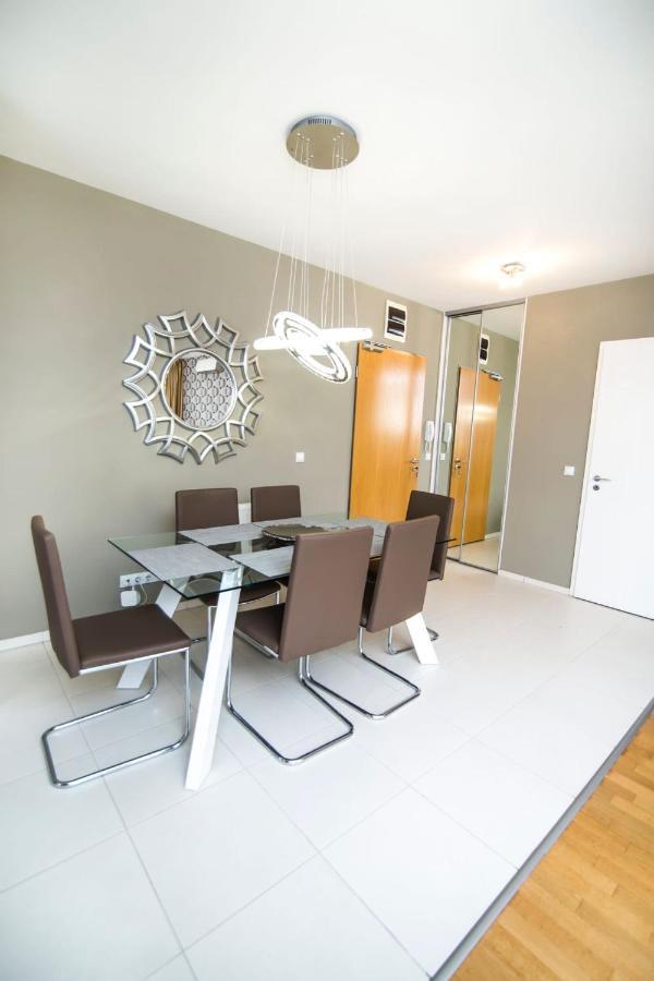 בודפשט Paulay Free Parking Luxury Design Apartman With Terazze מראה חיצוני תמונה